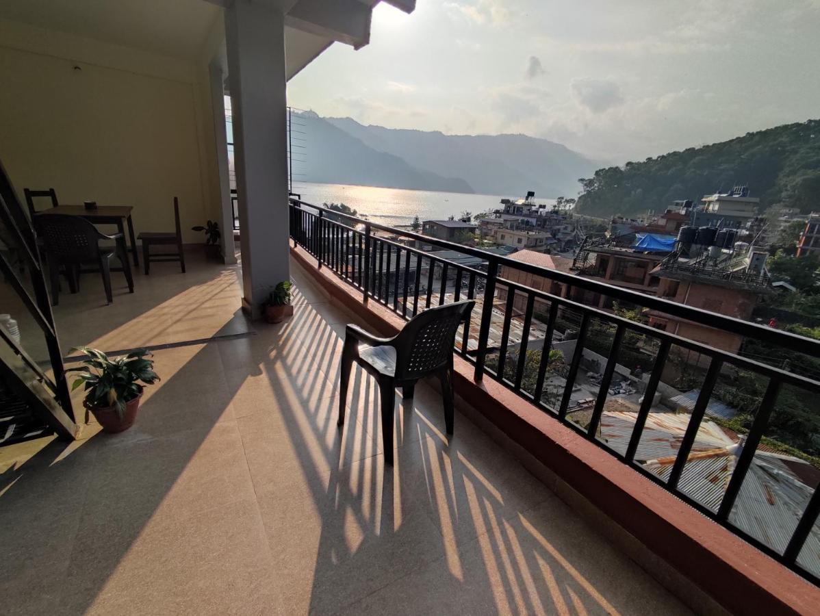 Hotel Green Hill View Pokhara Cameră foto